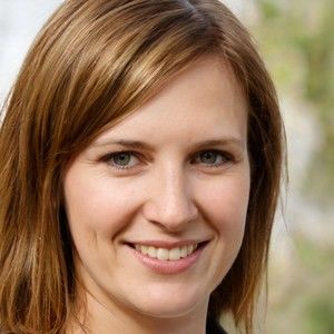 Meet your Posher, Anne